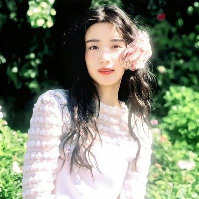 翩翩棠花照司年